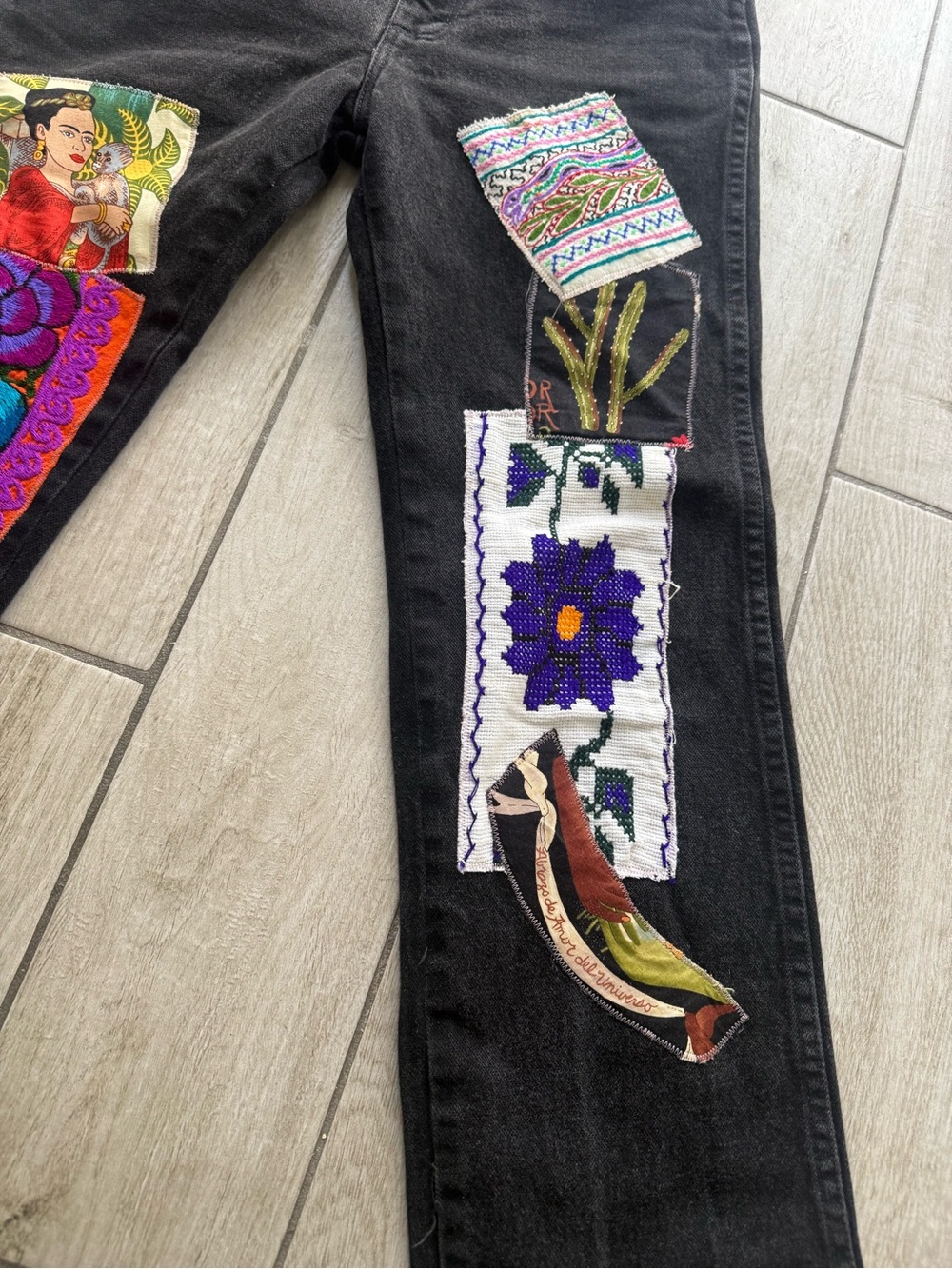 Vintage Rare Wrangler Frida Kahlo Patchwork Jeans 29 X 30 - Picture 3 of 7